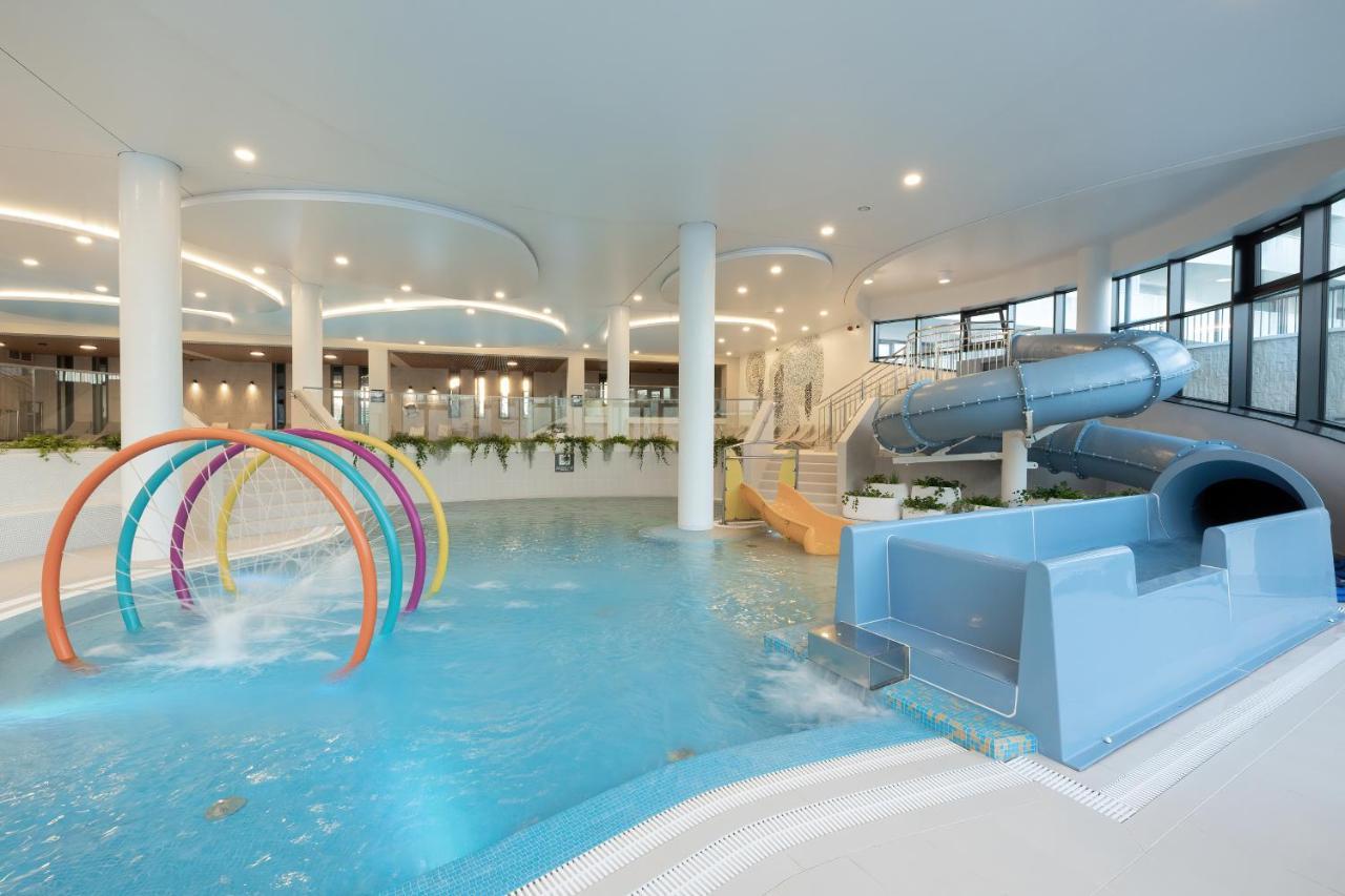 Polanki Aqua Apartment Spa & Basen By Noclegi Renters โควอบเซก ภายนอก รูปภาพ
