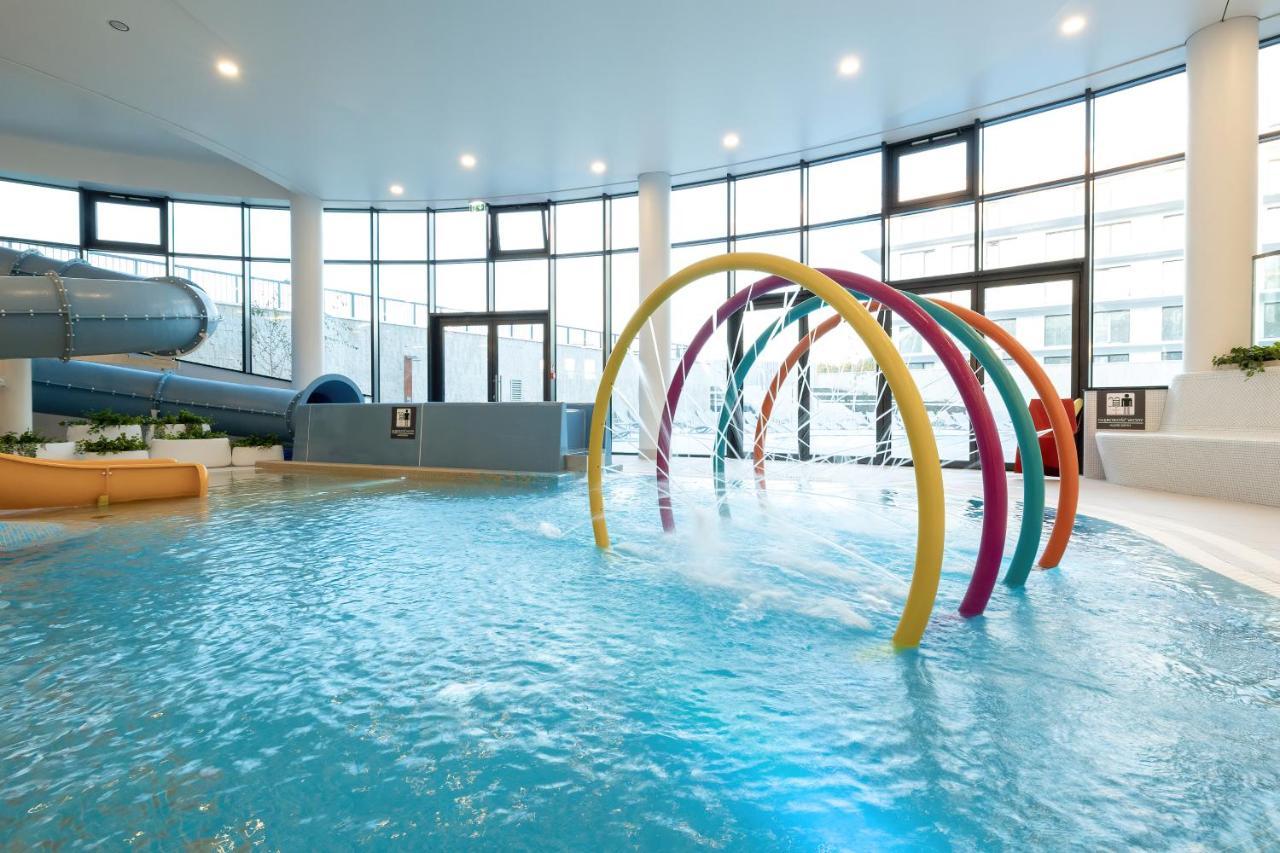 Polanki Aqua Apartment Spa & Basen By Noclegi Renters โควอบเซก ภายนอก รูปภาพ